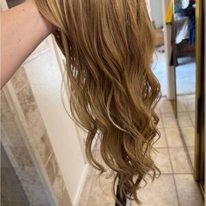 Belle Tres Liverpool Wig - Caramel Blonde NWT
